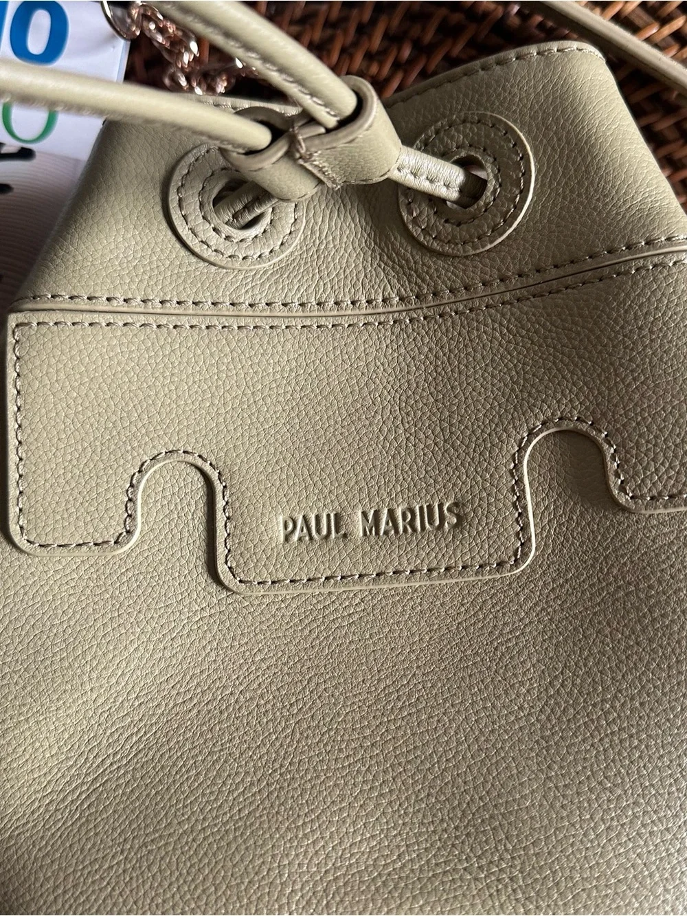 Paul Marius capucine redefines